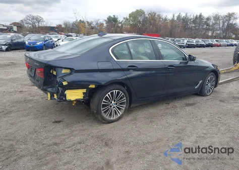 2019 BMW 540I xDrive z USA, uszkodzony, nr VIN WBAJE7C52KWW18505